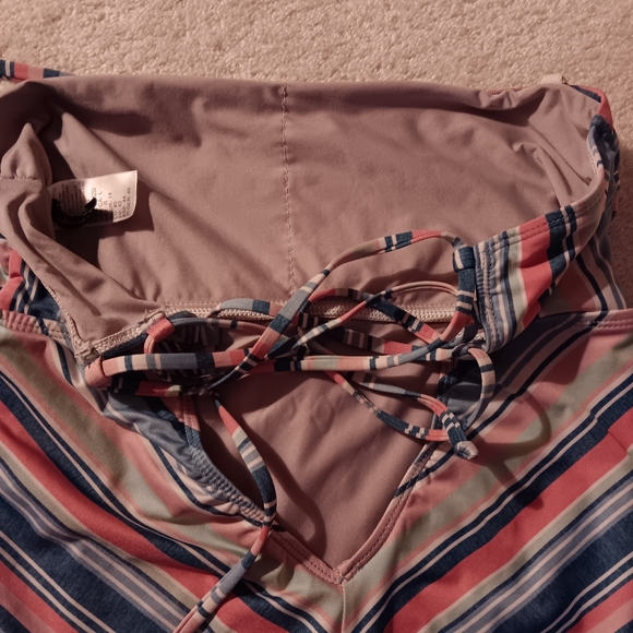 Splendid~Pink & Blue Striped Strapless Criss Cross Tie Back One Piece Swimsuit - Picture 14 of 16